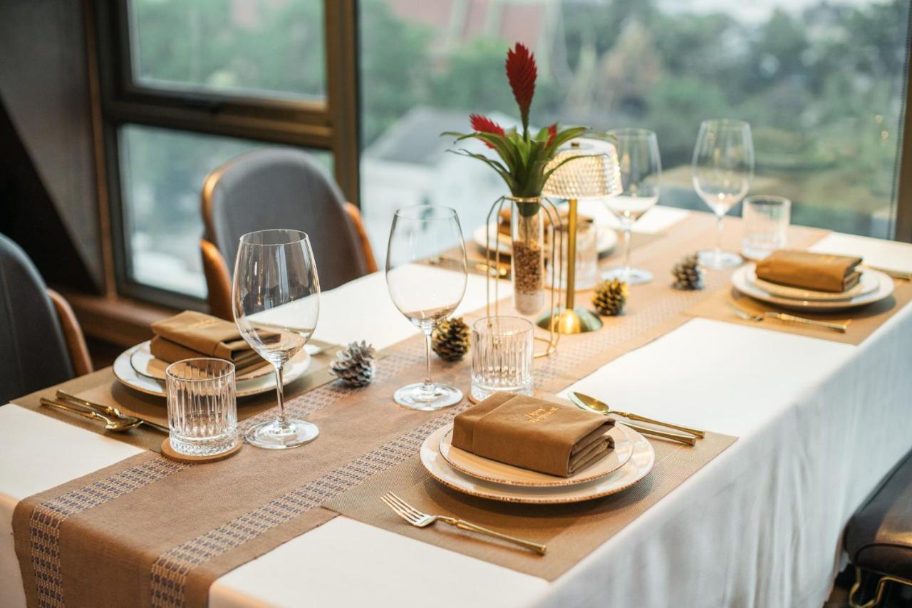 Surestay Hotel By Best Western Vientiane Esterno foto