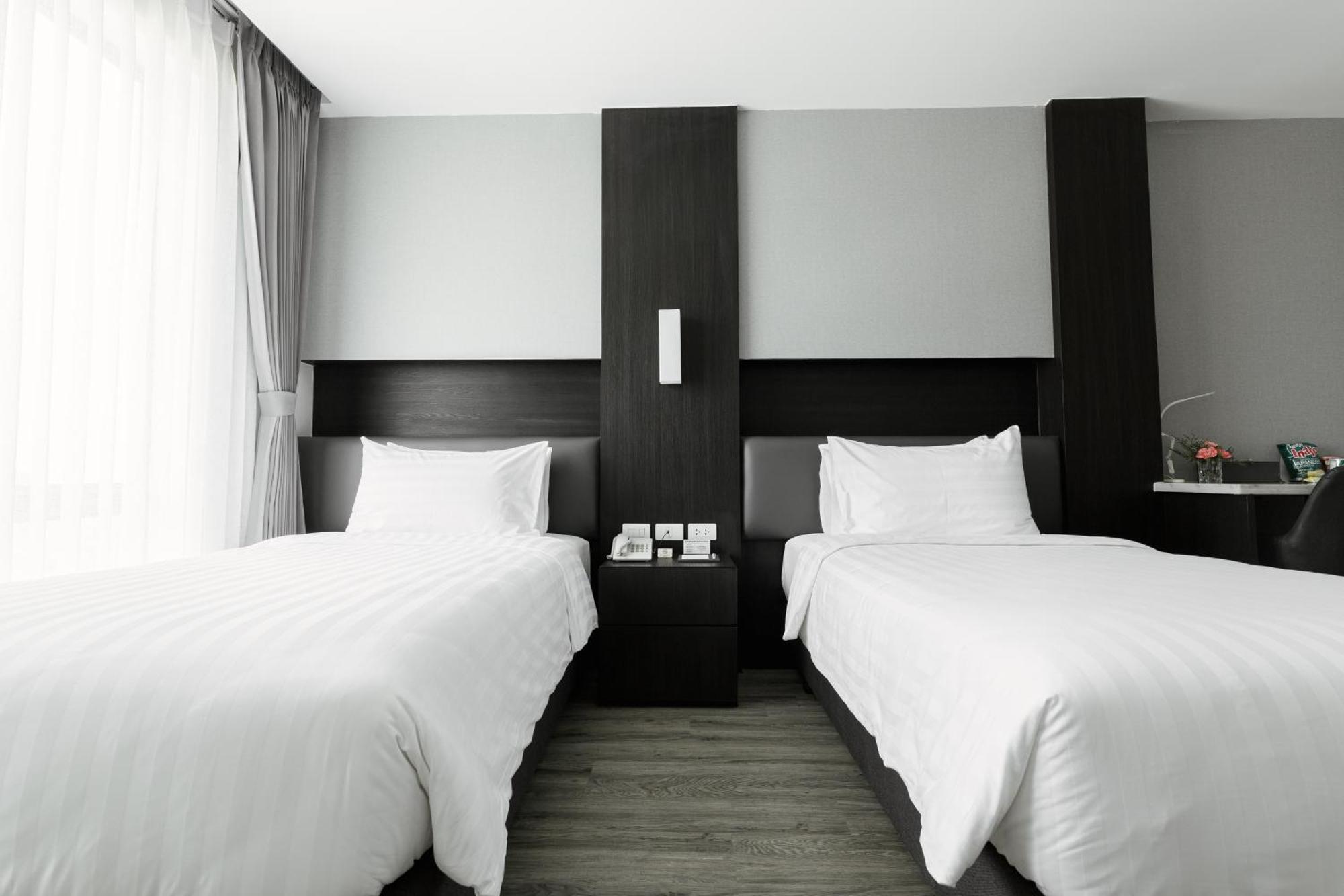 Surestay Hotel By Best Western Vientiane Esterno foto