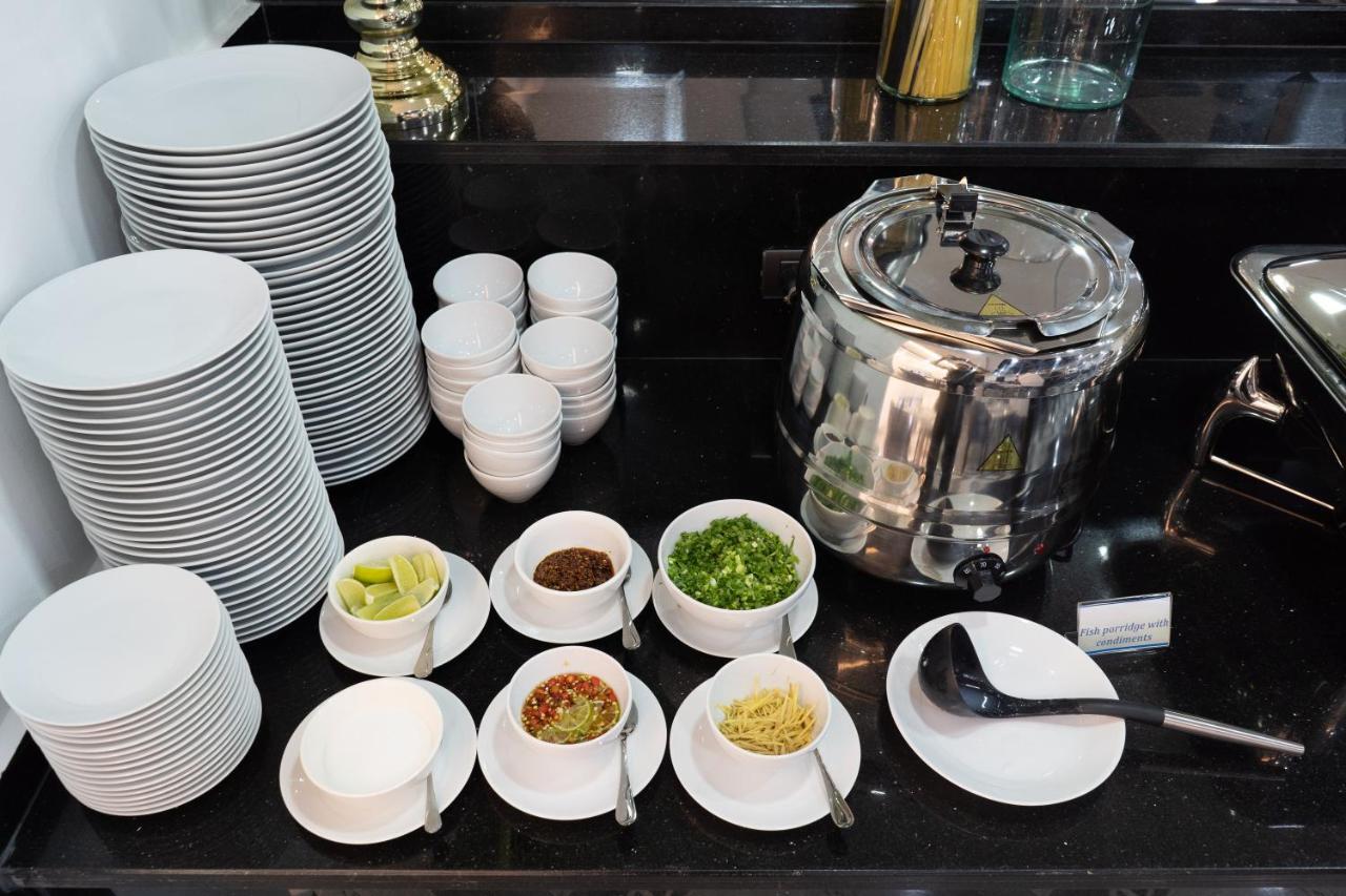 Surestay Hotel By Best Western Vientiane Esterno foto